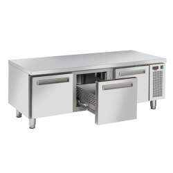 Masa rece Cool Head UGN 310, 3 sertare culisante, capacitate 225 l, lungime 160 cm, temperatura -2°/ +7°C, inox