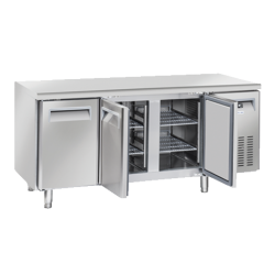 Masa rece Cool Head SF 3100, cu 3 usi, capacitate 358 l, lungime 180 cm, temperatura -18°/ -22°C, inox