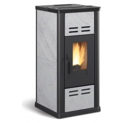 Sobă Extraflame Nordica SERAFINA pe peleți ventilație 7,1 kw - piatra naturala