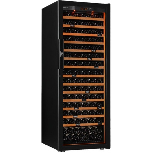 Vitrina de vinuri EuroCave S-Revelation L capacitate 182 sticle rafturi finisaj negru usa din sticla neagra