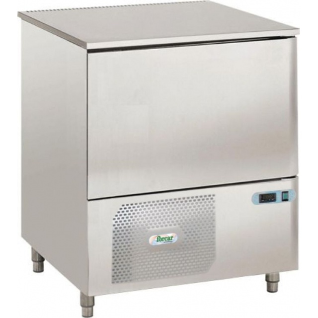 Vitrina frigorifica Cool Wise DC 368, capacitate 300 L, 1 zona de temperatura +1° ~ +10°C, negru