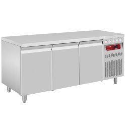 Masa rece ventilata DIAMOND DT178/R2, 3 usi GN 1/1, 405 L
