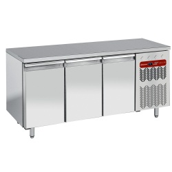 Masa rece ventilata DIAMOND TG3B/H-R2, 3 usi GN 1/1