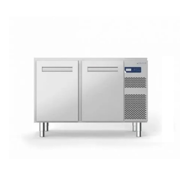 Vitrina frigorifica Cool Wise DC 368, capacitate 300 L, 1 zona de temperatura +1° ~ +10°C, negru