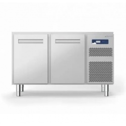 Vitrina frigorifica Cool Wise DC 368, capacitate 300 L, 1 zona de temperatura +1° ~ +10°C, negru