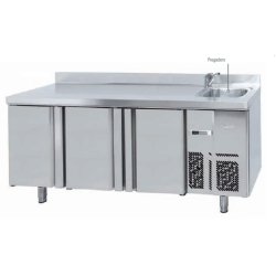 Masa rece cu chiuveta INFRICO BMPPF 2000 II cu 3 usi, capacitate 385 litri, temperatura -2°C/+8ºC, inox