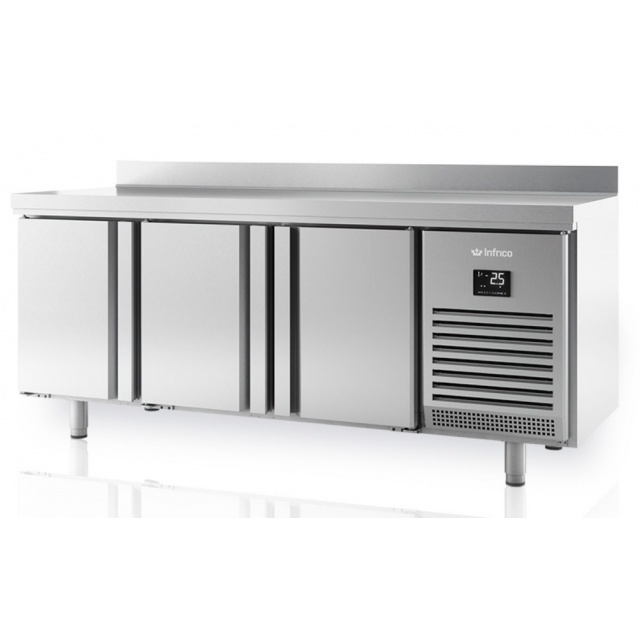 Masa rece INFRICO BMGN 1960 II cu 3 usi, capacitate 465 litri, temperatura -2ºC/+8ºC, inox