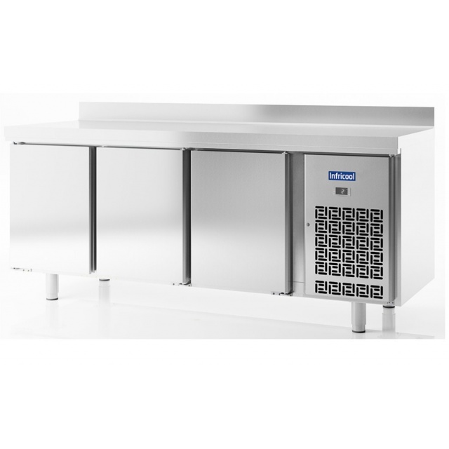 Masa rece INFRICO Infricool IM603PN cu 3 usi, rebord, capacitate 385 litri, temperatura -18ºC, inox