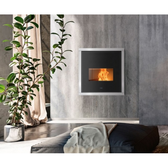 Semineu pe peleți KLOVER PFP 160 GLASS putere 15,80 KW ,mașină detașabilă pentru curățare și întreținere