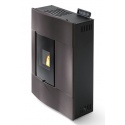 Soba pe peleti PHEBO STUFE Chimera cu gaze de evacuare de peste 9 kw