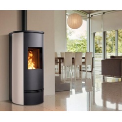 Soba pe peleti Piazzetta P930 T 3,9 - 11 kW sistem Wi-Fi pentru control de la distanță prin aplicația standard