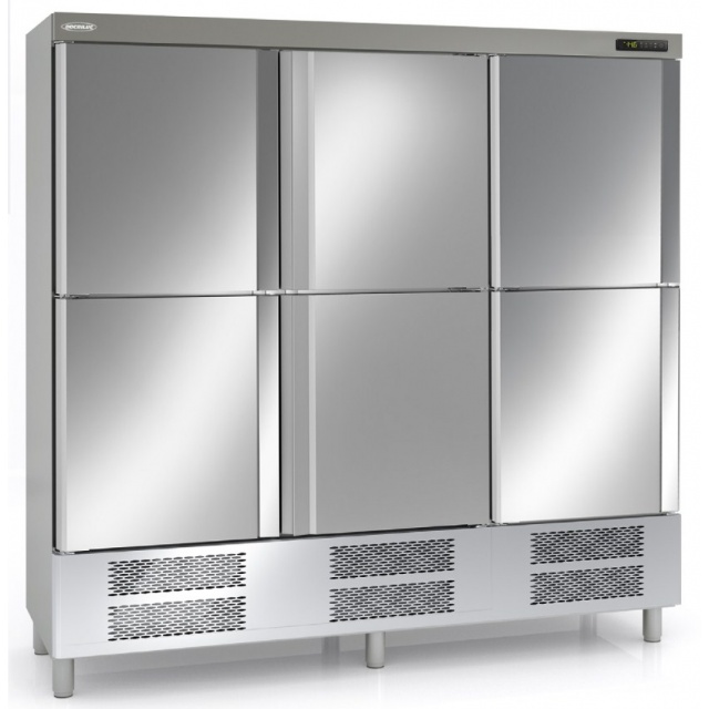 Vitrina frigorifica expunere DOCRILUC VE-8-10, potenta frigorifica 493 W, usi 1, temperatura +1ºC/ +5ºC