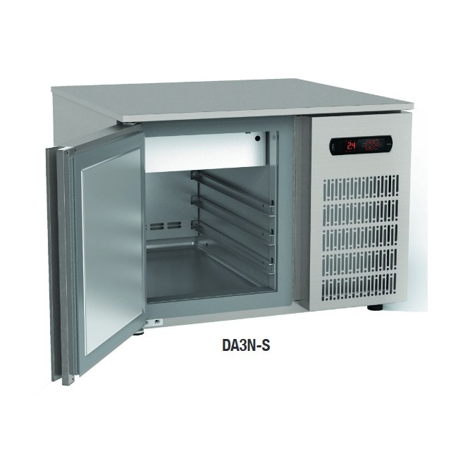 Abatitor chill blaster DOCRILUC DA3N-S, 3 niveluri GN 1/1-40, capacitate 42 litri, potenta frigorifica 694 W