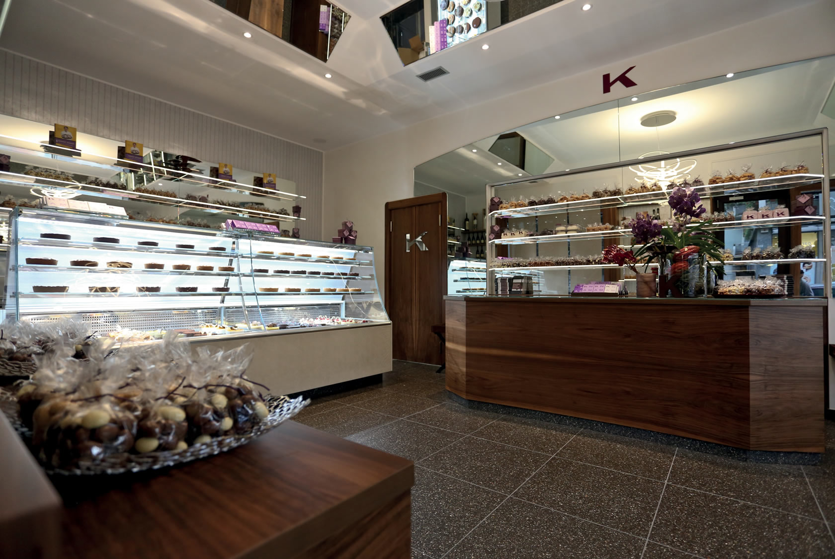 caretino clasico.jpg